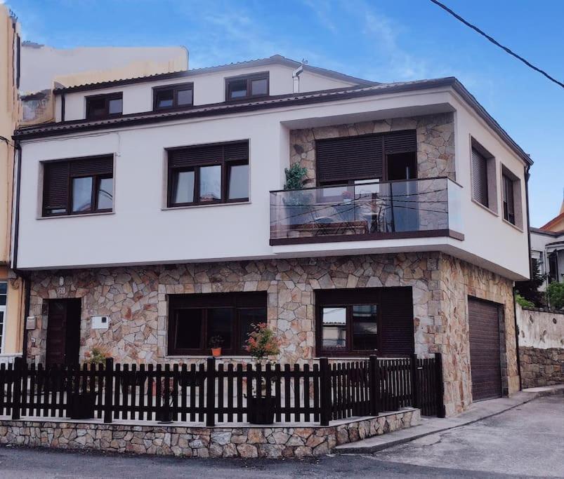 La Casa Del Arbol Corcubión Exterior foto